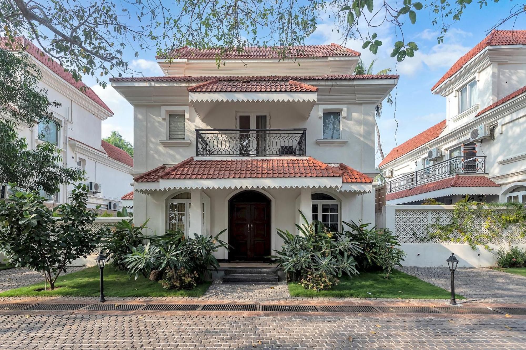 Villa Firefly By Tisyastays Nagoa Luaran gambar
